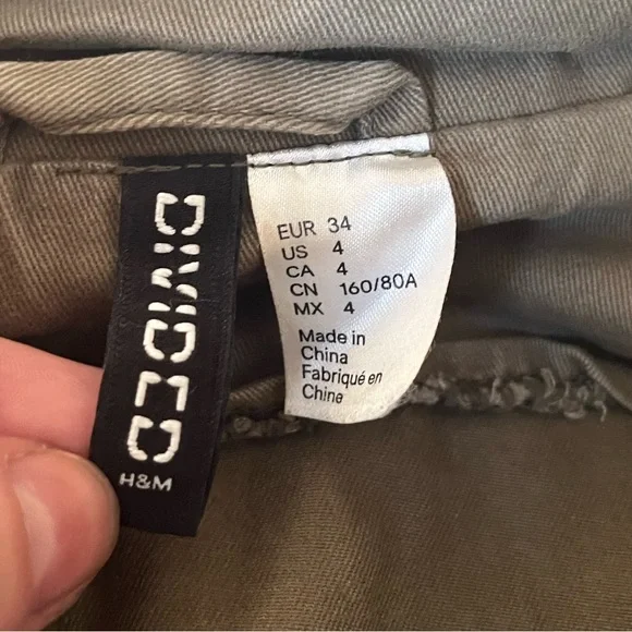 H&M Divided Army Green autumn spring jacket size 4 small - Picture 2 of 2